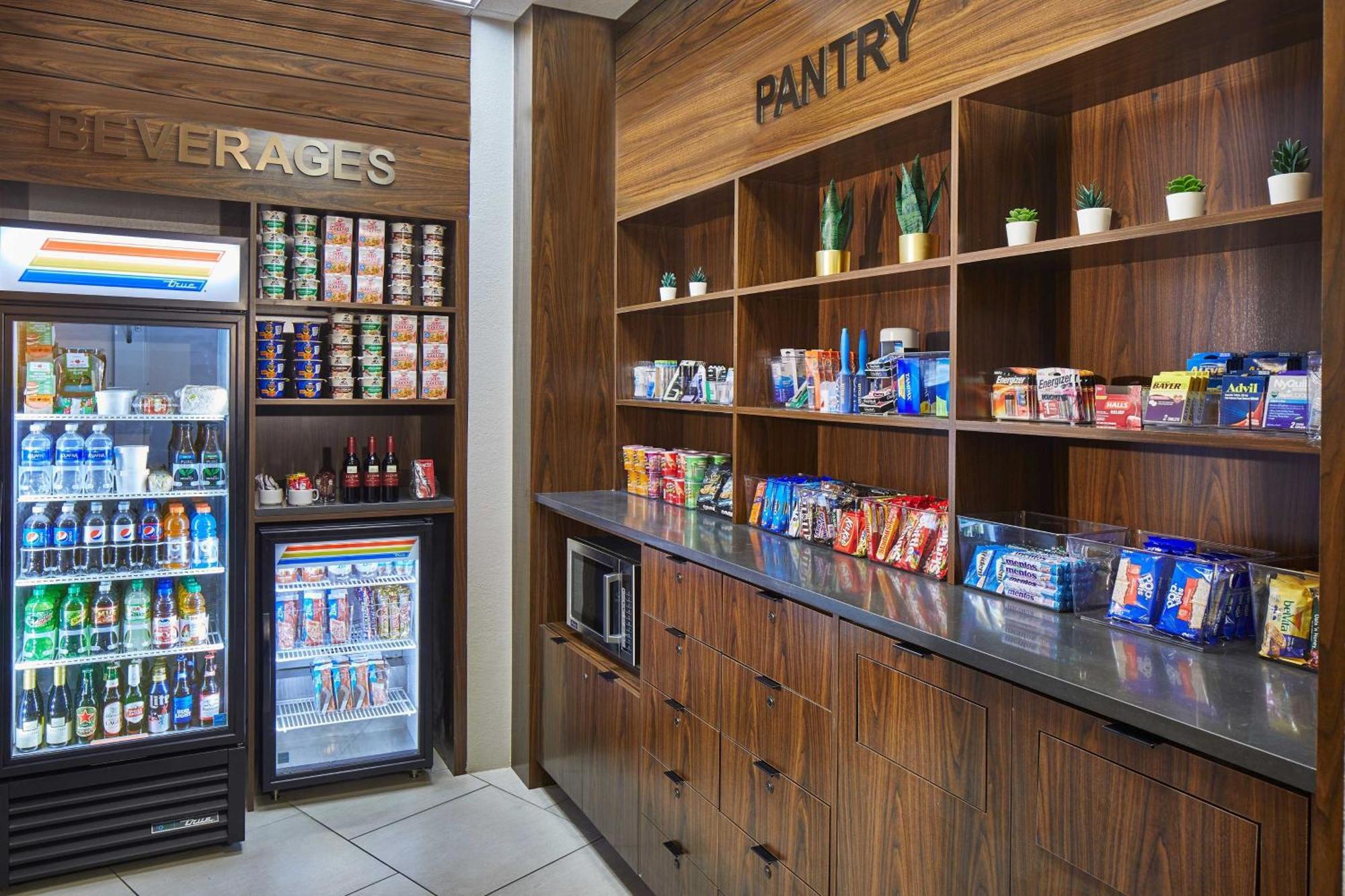 塔拉哈西市区福朋喜来登酒店 外观 照片